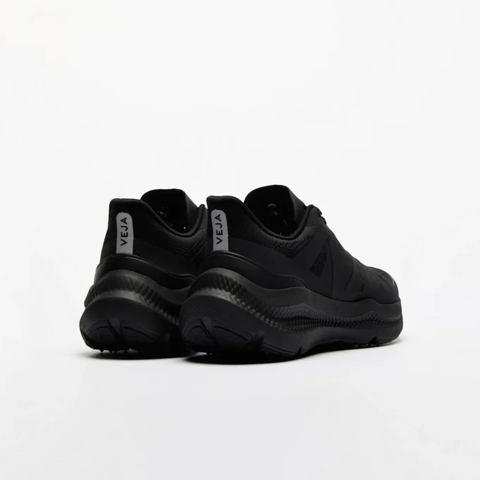 Condor 3 Advanced Engineered-Mesh Full Black