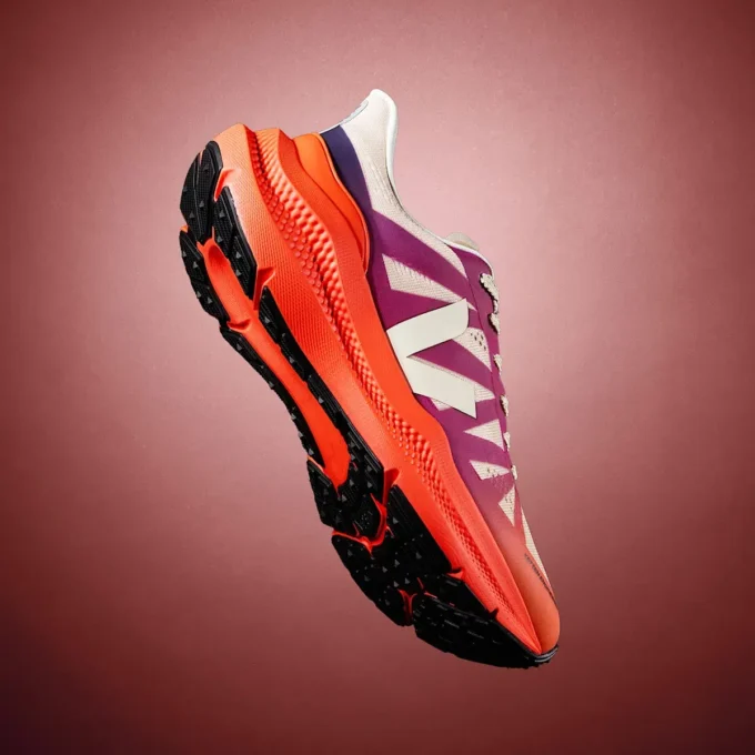 Condor 3 Advanced Engineered-Mesh Purple Gradient Orange Fluo Condor 3 Advanced Engineered-Mesh Purple Gradient Orange Fluo