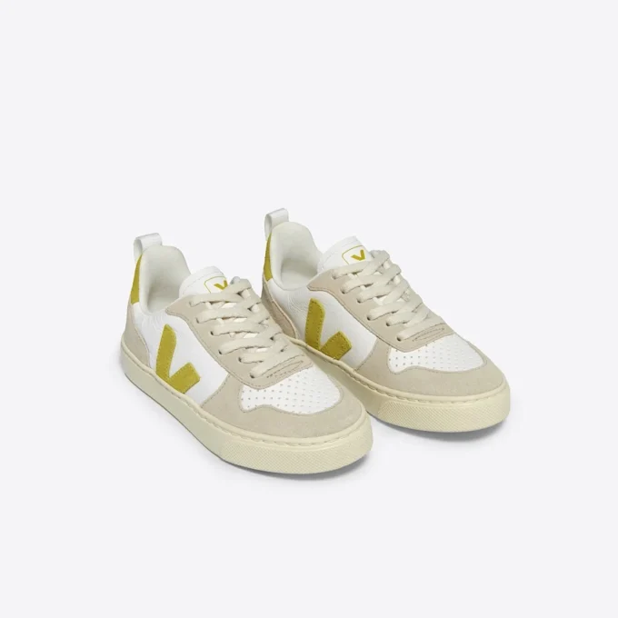 Cuero V-10 blanco licor almendra