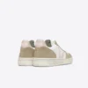 Cuero V-10 blanco Petale Sahara Cuero V-10 blanco Petale Sahara