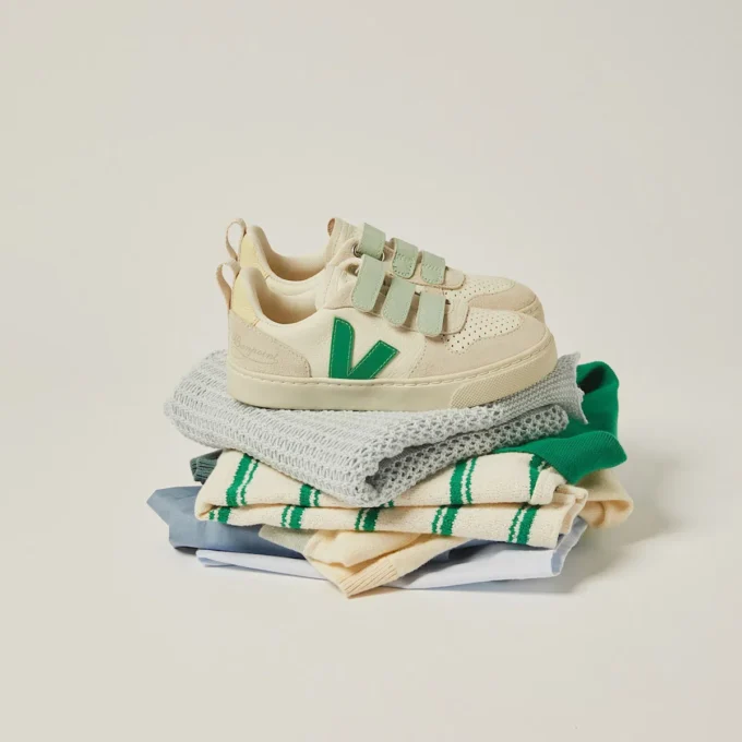 Cuero V-10 Veja X Bonpoint Pure Emeraude Cuero V-10 Veja X Bonpoint Pure Emeraude