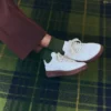 Cuero V-90 Blanco Pierre Almendra Cuero V-90 Blanco Pierre Almendra