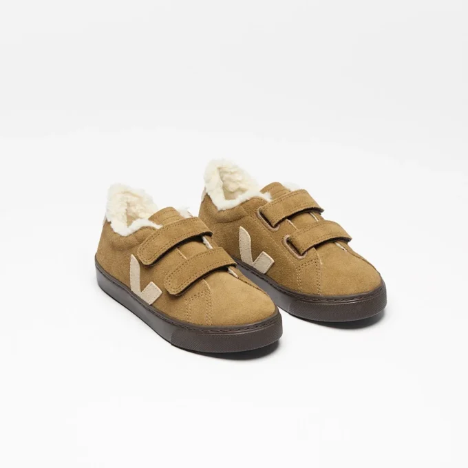 Esplar Fured Suede Tent Almond Eagle Esplar Fured Suede Tent Almond Eagle