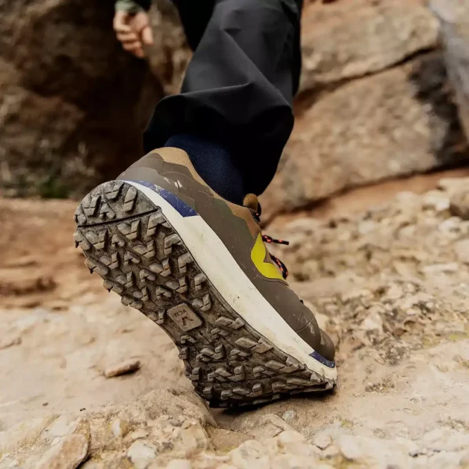 Fitz Roy Trek-Shell Veja X Buff® Terra Liquor Fitz Roy Trek-Shell Veja X Buff® Terra Liquor