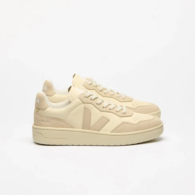 V-90 Cuero Cashew Oat V-90 Cuero Cashew Oat