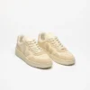 V-90 Cuero Cashew Oat V-90 Cuero Cashew Oat