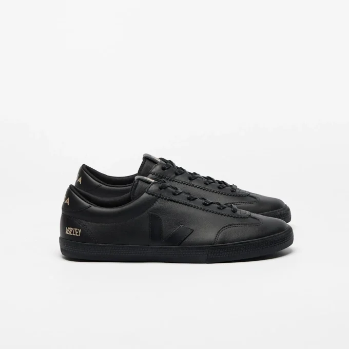 Volley Signature Leather Full Black Volley Signature Leather Full Black